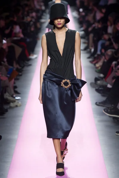 Look 23
